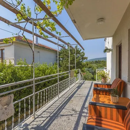 Leonarda Appartement *